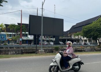 Videotron Jalan Awang Long jadi Lokasi Nobar Final Piala Dunia, Agus Haris: Fasilitasi Masyarakat