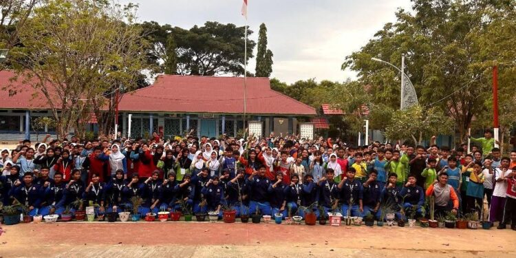 Cerita Ketua OSIS SMPN 1 Bontang, Bangga Sukses Gelar Aksi Eco-Earth Day di MPLS 2026