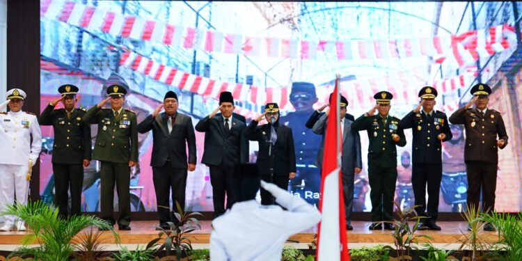 Dandim 0908/Bontang Hadiri Pengukuhan Paskibraka Kota Bontang Tahun 2026