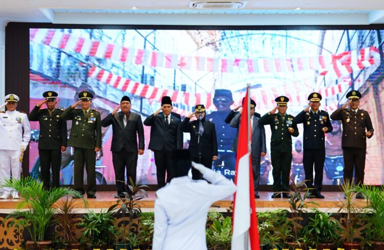 Dandim 0908/Bontang Hadiri Pengukuhan Paskibraka Kota Bontang Tahun 2026