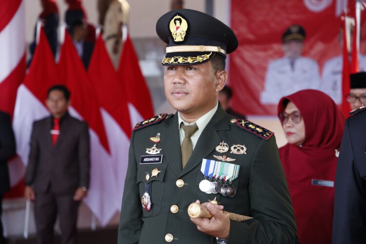 Momen Dandim Ardiansyah Hadiri Upacara Peringatan Proklamasi HUT Ke-81 Kemerdekaan RI