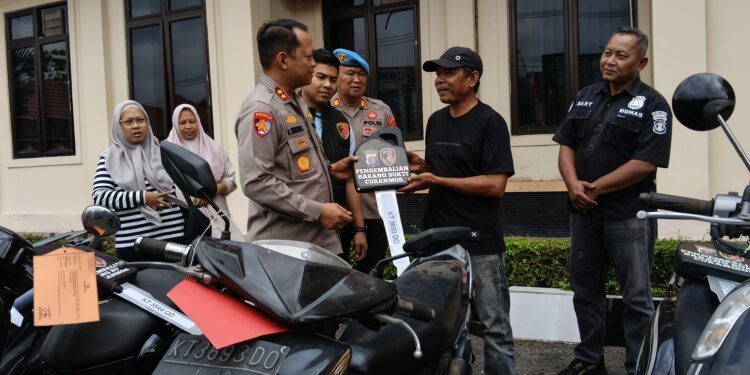 Polres Bontang Kembalikan Motor Curian, Pedagang Ikan: Ini untuk Bolak-balik ke Pasar