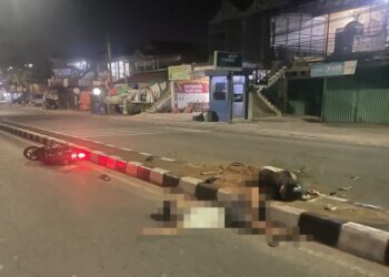 Tabrak Pot Bunga Depan Gerbang Perum BSD, Pemotor Dilarikan ke Rumah Sakit