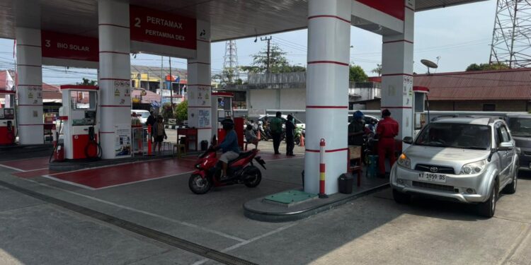 Antrean di SPBU Mulai Terurai, Bontang Batal Terapkan Skema Ganjil-Genap