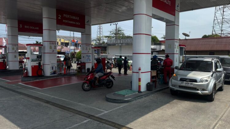 Antrean di SPBU Mulai Terurai, Bontang Batal Terapkan Skema Ganjil-Genap