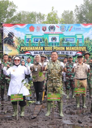 Sambut HUT TNI, Kodim 0908/Bontang Tanam 1.000 Mangrove untuk Perkuat Ekosistem Pesisir