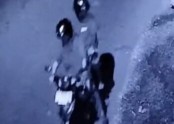 Resahkan Warga, Pencuri Tabung Gas Terekam CCTV Saat Beraksi di PC6 Badak