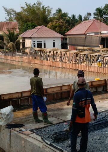 Optimis Selesai Lebih Cepat, Jembatan Guntung Masuk Tahap Pengecoran