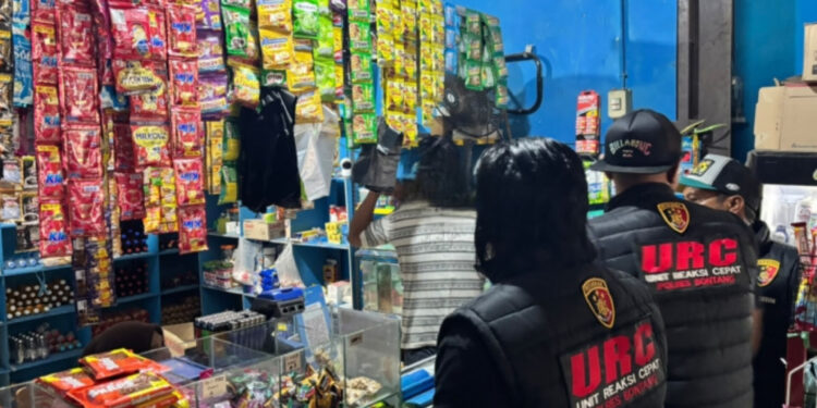 Tiga Pelaku Penipuan QRIS Palsu di Bontang Diciduk Polisi, Hasilnya Buat Judol